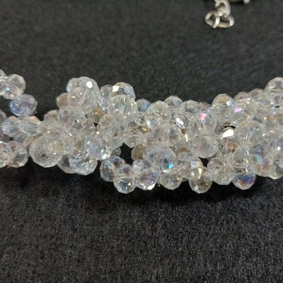 Aurora Borealis Necklace with 8 rings - Picture 3 of 9